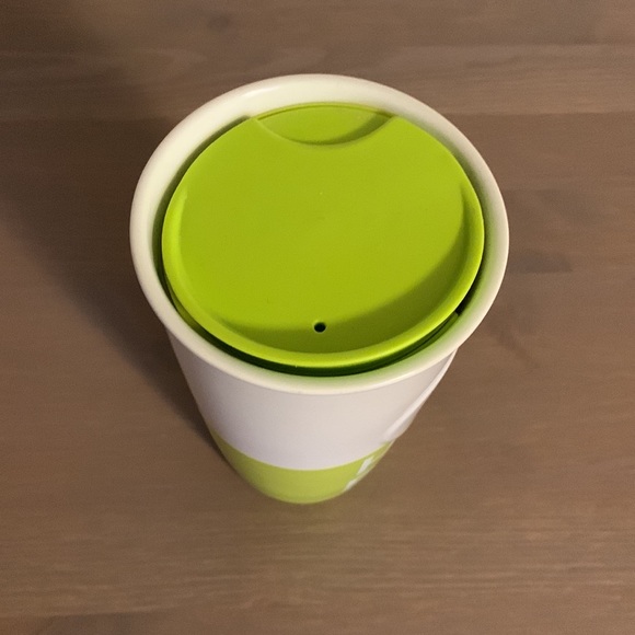 Starbucks “Dot Collection” Half Full Green and White Ceramic To Go Mug - Picture 6 of 8